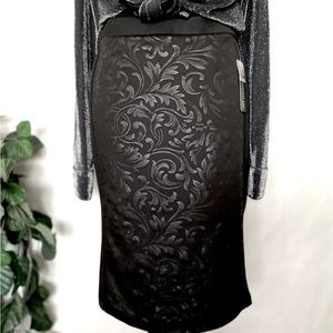 🤩HOST PICK🤩 NWT Soho Apparel Scroll Panel Skirt